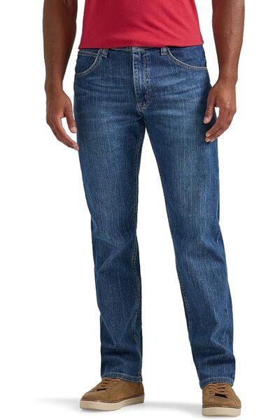 Wrangler Authentics جينز كلاسيكي للرجال بخمسة جيوب وقصة عادية مرنة