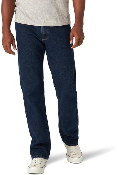 Wrangler Authentics جينز كلاسيكي للرجال بخمسة جيوب وقصة عادية مرنة