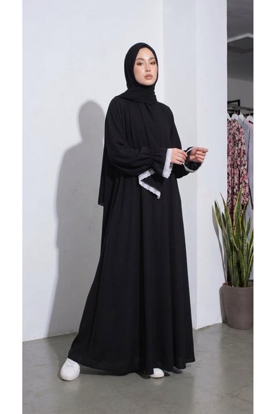 SNM BUTİK TEKSTİL VE MODA Cotton Viscose Front Zipper Lace Detailed Practical Women's Prayer Dress with Self-Scarf