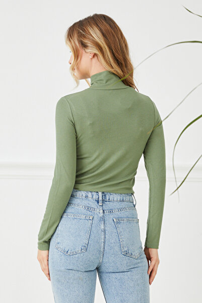 Fulla Moda Ribbed Turtleneck Slim Fit Blouse
