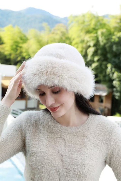 Vemod Fur Hat