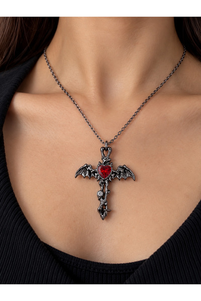 HER ŞEY NOTA www.herseynota.com Black Necklace with Red Heart Detail and Wing...
