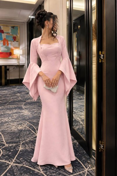 MILANORA Soft Pink Evening Dress with Elegant Flare and Luxurious Flare Sleeves