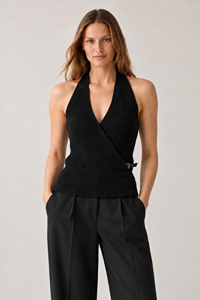 LOOSH Kadın Kruvaze Halter Yaka Siyah Kemerli Top Bluz