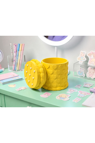 Bezos 3D Printed Embossed Heart Patterned Pen Holder with Lid - Desktop Organ...