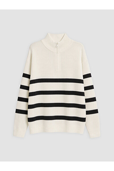 LC Waikiki Lcw Kids Ecru High Collar Boys' Knit Sweater