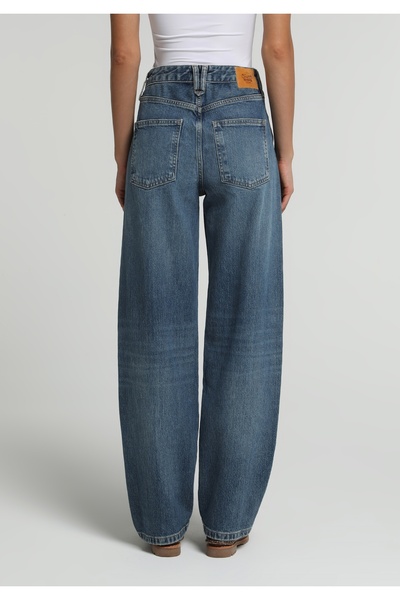Colin's Pantaloni de damă din denim indigo, croială lejeră