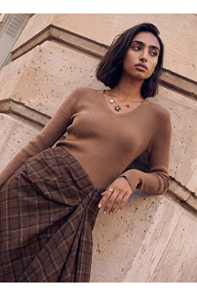 FAV V NECK RIB TRICOT SWEATER