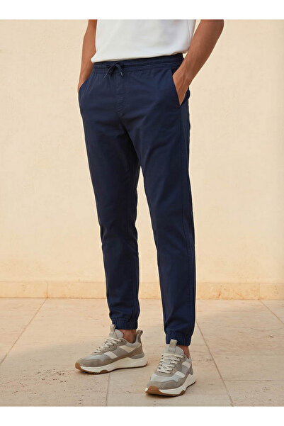 FAV Men Slim Fit Joggers