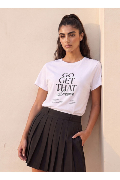 FAV YOUTH WOMAN GRAPHIC CORE TEES