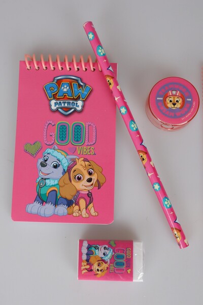 PAW PATROL مجموعة أدوات مكتبية من 5 قطع من مجموعة Pink Paws المرخصة من x Dekomus، تتضمن دفتر ملاحظات، قلم رصاص، مسطرة، ممحاة، مبراة أقلام