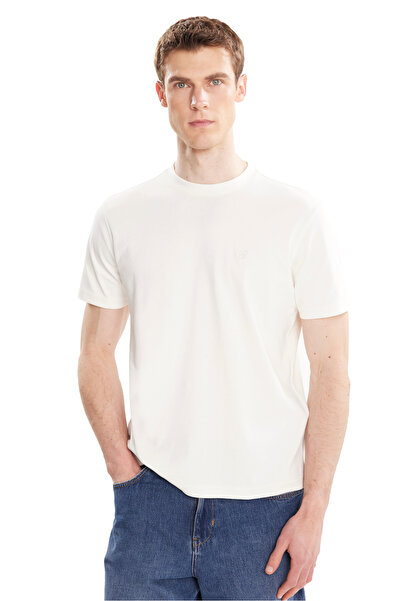 Ted Baker Beyaz Erkek Bisiklet Yaka Nakışlı T-Shirt TBMRTS2034
