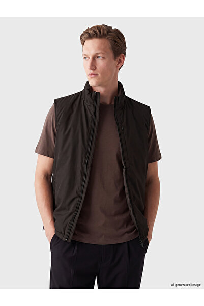 LC Waikiki Southblue Brown Regular Fit Stand Collar Men's Puffer Vest