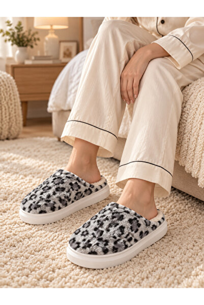 AkınalBella Women's Non-Slip Sole Plush Fluffy Home Slippers
