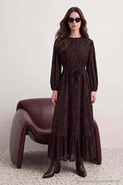 Trendyol Modest Καφέ φόρεμα με λουλουδάτο σχέδιο Skater/Μάξι υφαντό φόρεμα χι...