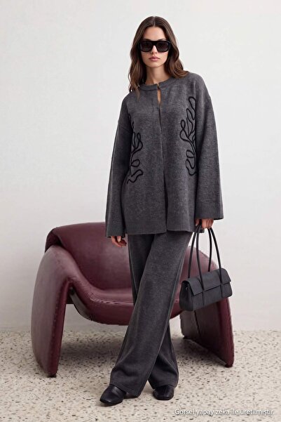 Trendyol Modest Anthracite Soft Textured Oversize Waffle Color-Blocked Knitwe...