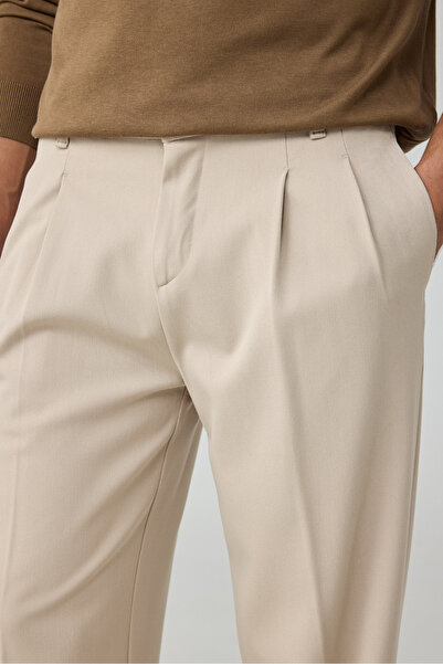 Danger Men's baggy fit pleated fabric pants beige 0172dngr