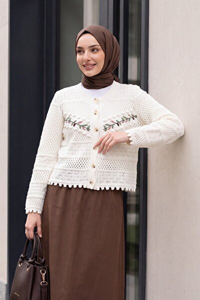 Modamorfo Buttoned Front Embroidered Lace-Like Knit Knitwear Cardigan -Ecru