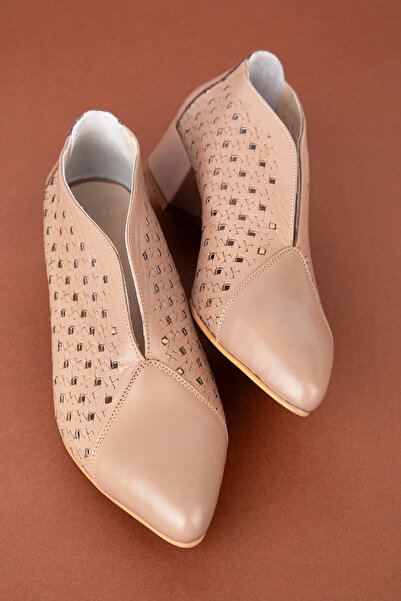 Gondol Genuine Leather Laser Cut Stylish Short Heeled Shoes Shhn.860 Mink