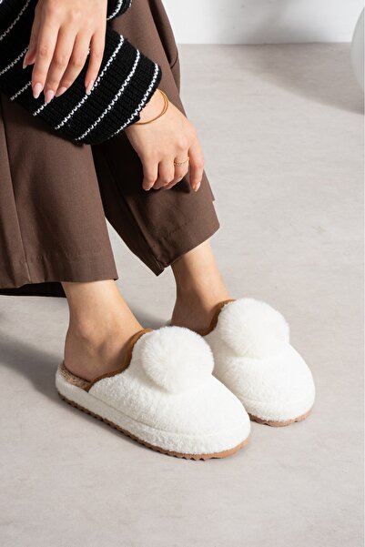 Moda Devrin White Pompom Winter Women's Slippers