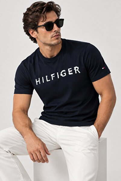 Tommy Hilfiger تي شيرت رجالي من القطن بنسبة 100% بقصة عادية وياقة دائرية