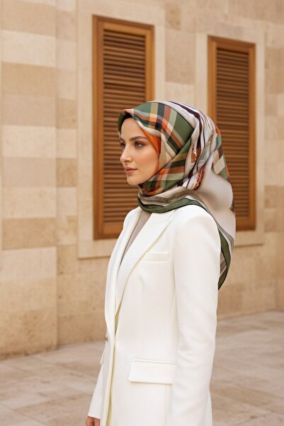 Vissona %100 Twill İpek Eşarp 90x90 Haki Taba Ekose Desenli El Dikişli Kadın ...