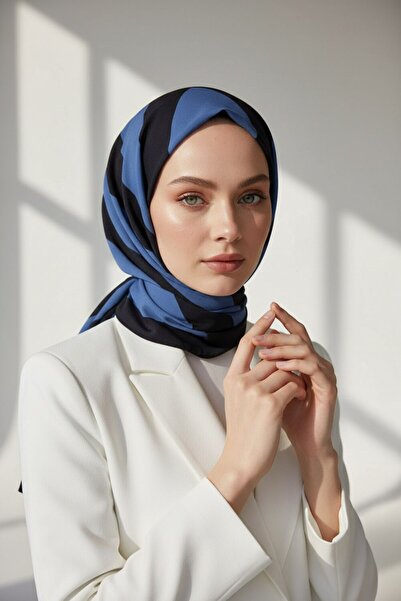 Vissona KREP ÇİZGİLİ DESENLİ İNDİGO - SİYAH RENKLİ 75X195 KIRIŞMAZ ŞAL
