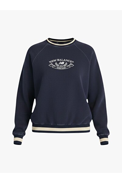 New Balance NB Lifestyle Women Sweatshirt Kadın Lacivert Sweatshirt - WNC3501
