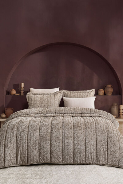 Elart Velvet Comfort Uyku Seti 3 Parça Çift Kişilik Kadife Deve Tüyü