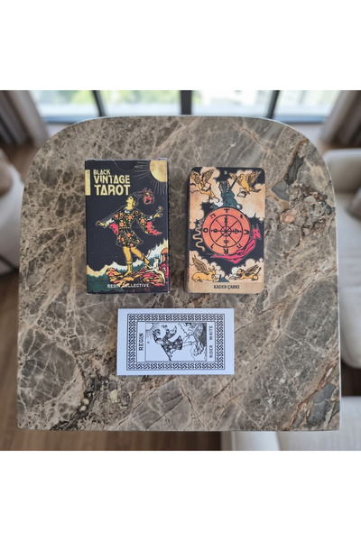 Tanem Mall Black Vintage Tarot Deck