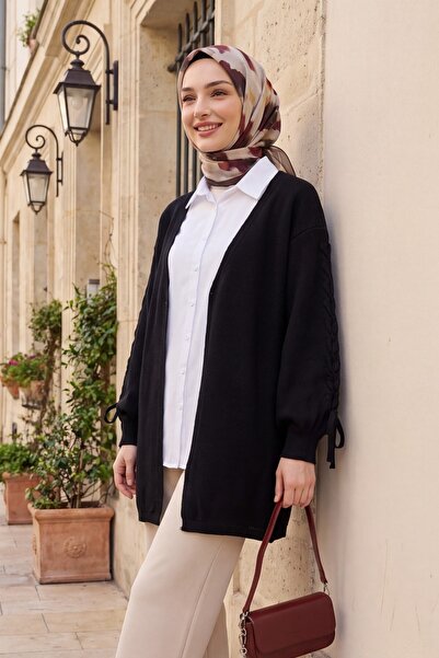 Modamorfo كارديجان تريكو فضفاض بأكمام مضفرة - أسود