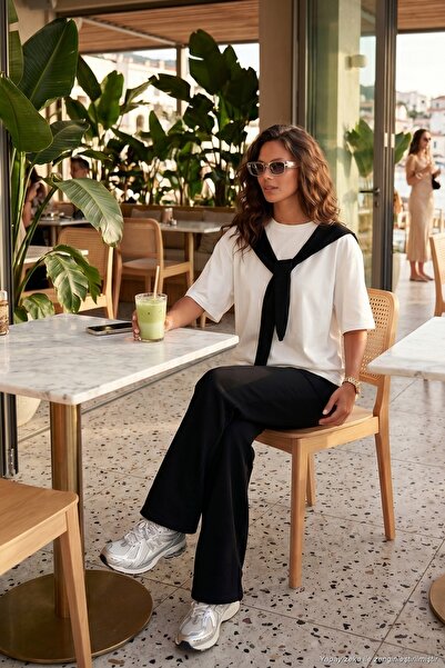 Lela Comfortable Fit Crew Neck Shoulder Shawl Detailed t Shirt Women's t Shir...