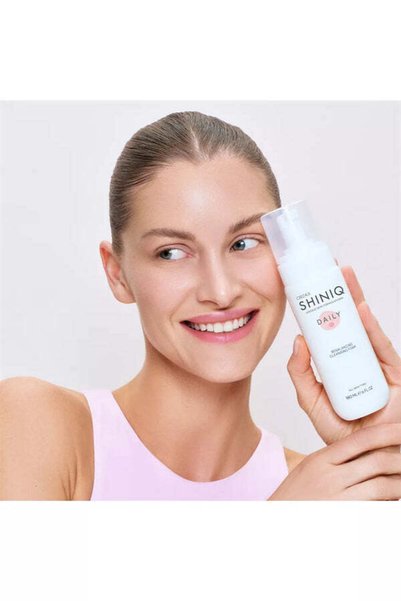 ORZAX SHINIQ SHINIQ Orzax Daily Rebalancing Cleansing Foam 180 Ml