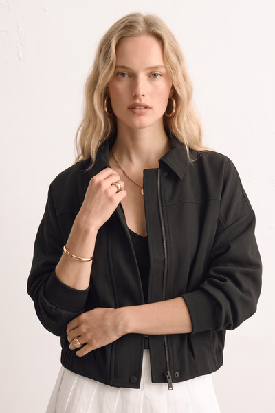 BARRELS AND OIL Women's oversized jacket with shoulder epaullet detail - black