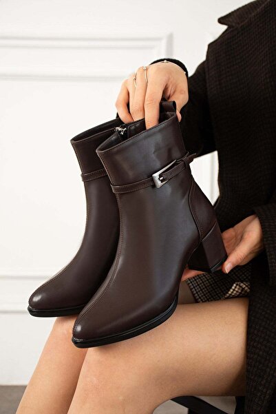 dabab shoes ASTRAYA Women's Buckled High-Heeled Ankle Bootie