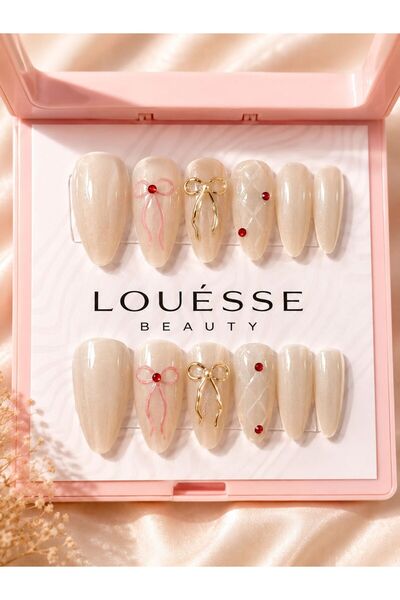 Louesse Beauty El Yapımı Jel Takma Tırnak Ekru Fiyonk ve Taş Detaylı Uzun Tır...