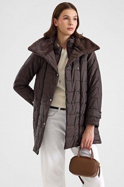 Olcay Zipper and Fur Detailed Quilted Coat Brown 6905