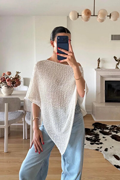 Eka Women's Ecru Asymmetrical Knitwear Blouse 0181