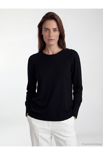 LC Waikiki Alita city women's knit sweater with a distinct oval neckline