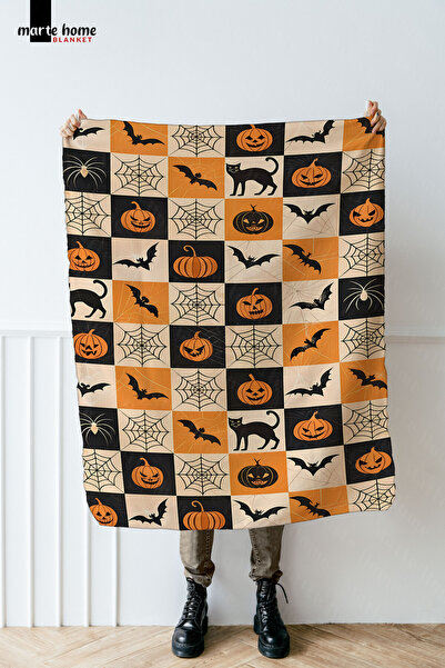 Marte Home CADILAR BAYRAMI & HALLOWEN DESENLİ 100X170 CM TEK TARAF BASKILI POLAR TV BATTANİYESİ