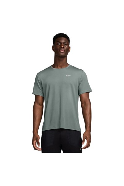 Nike Ανδρικό Dri-FIT UV Miler Κοντομάνικο T-Shirt S
