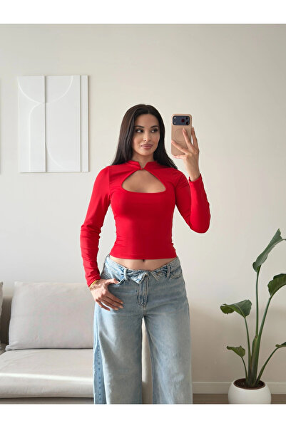 Zoom Butik Göğüs Pencere Balıkçı Bluz - KIRMIZI