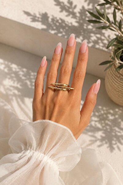 Okko Store Three Row Pointed Ring