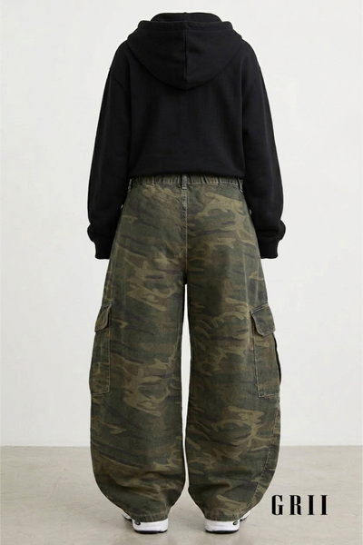 GRİİ WEAR Camouflage Patterned Extra Loose Fit Y2K Cargo Pocket Balloon Pants