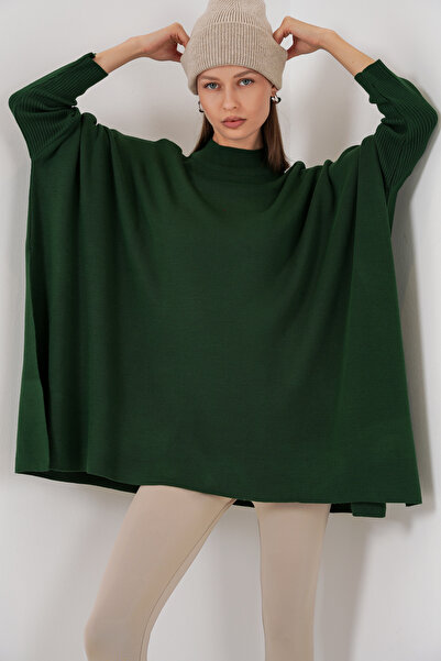 Merterium Women's Slit Oversize Poncho Sweater 1222 - Emerald Green