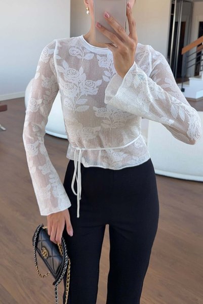 HAZELANNA Gül Nakışlı İpli Triko Bluz