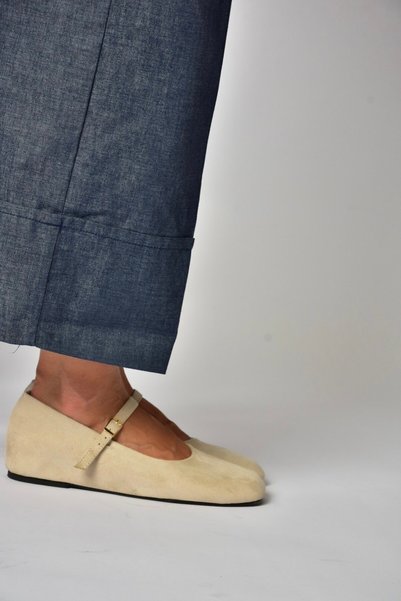 Fox Shoes Z250800002 Bej Süet Günlük Kadın Ayakkabı