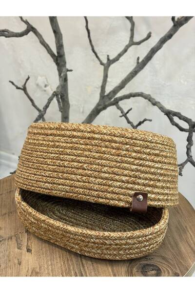 MaVaux Lorvia Wicker Weave Napkin Holder, Decorative Desktop Napkin Holder Basket, Stylish and Elegant Home Decoration Product with Natural Design