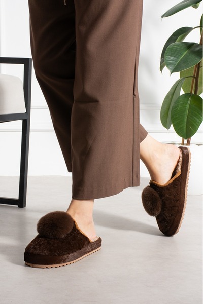 Moda Devrin Brown Pompom Winter Women's Slippers