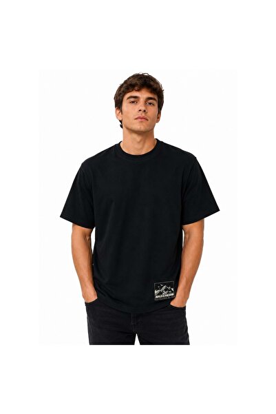 SKECHERS S2620057-3817 M Regular Box Logo Erkek Spor Tişört